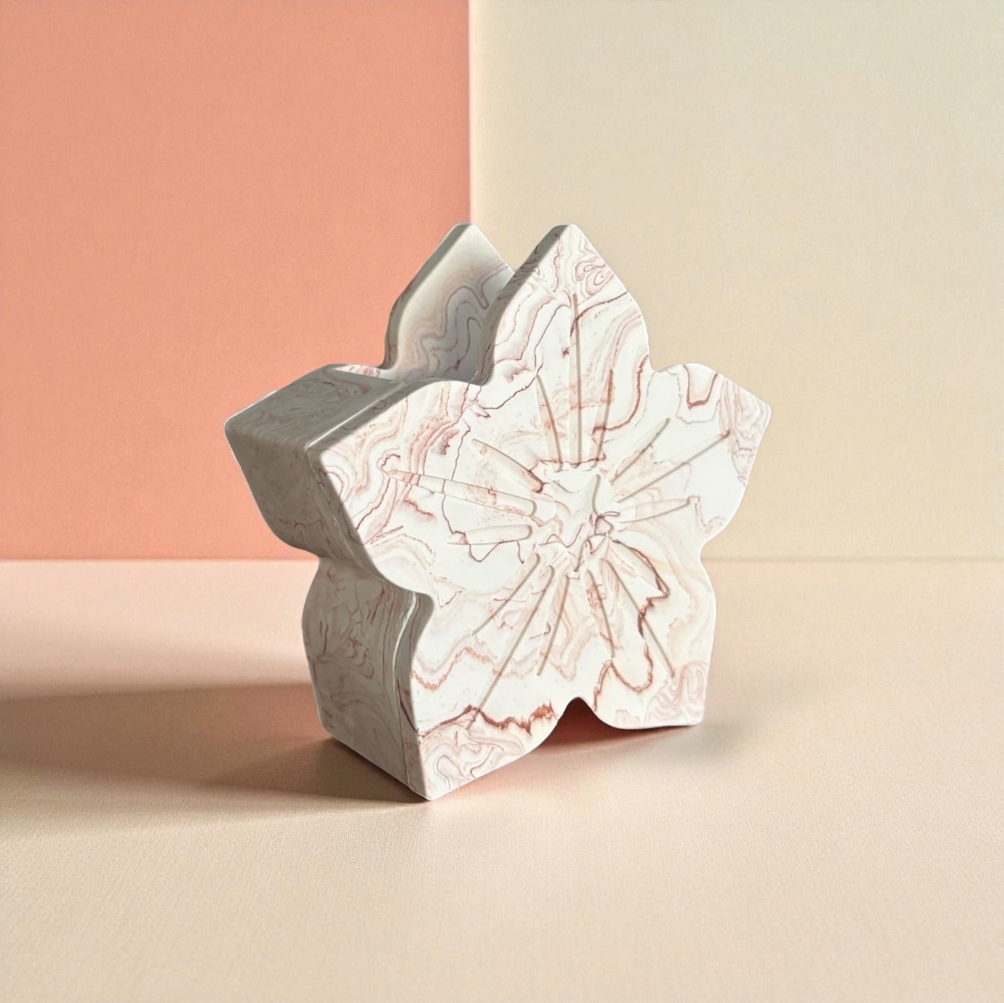 Pot fleur de cerisier en Jesmonite – coloris au choix