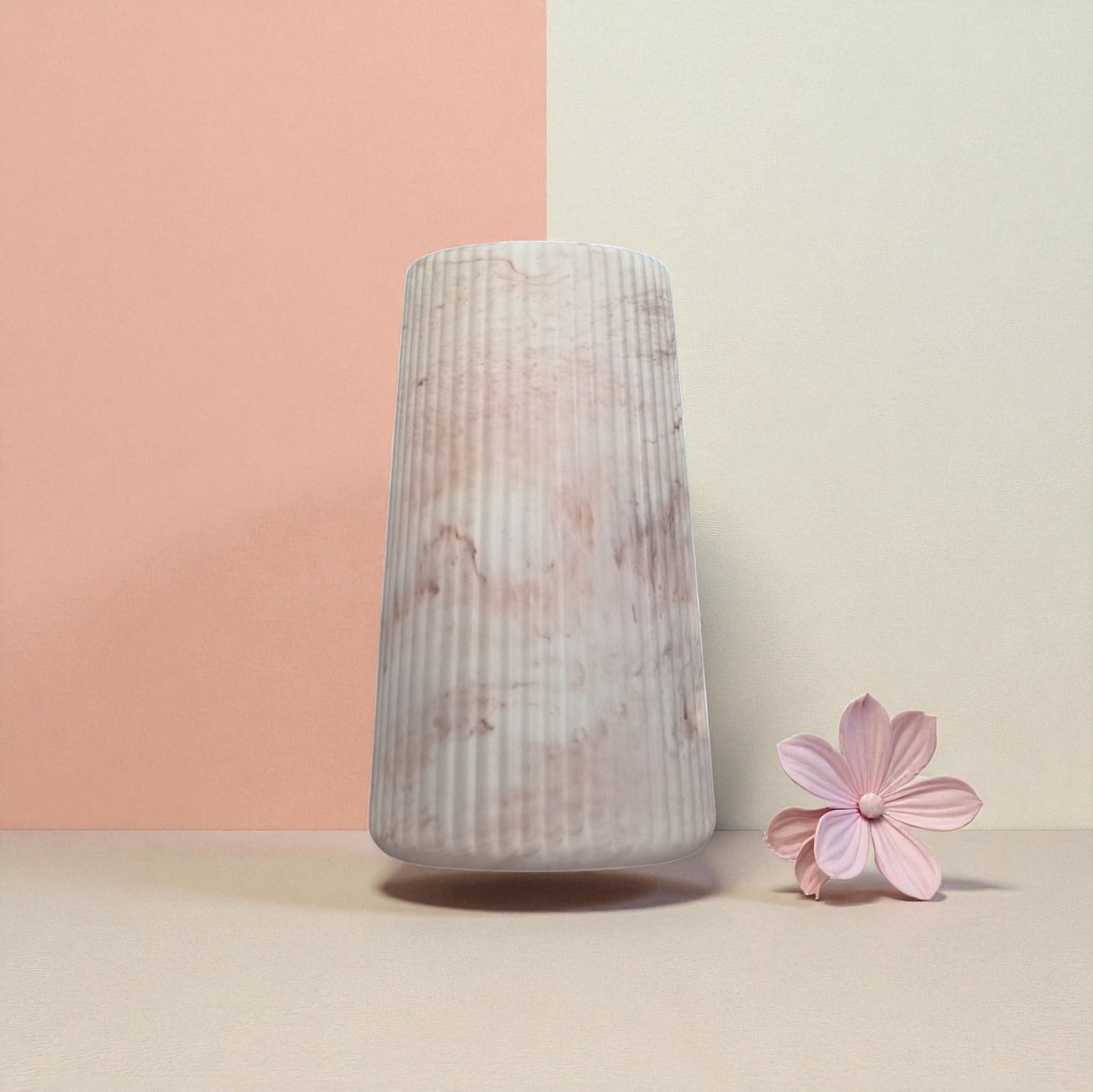 Vase pour fleurs séchées en Jesmonite – coloris au choix