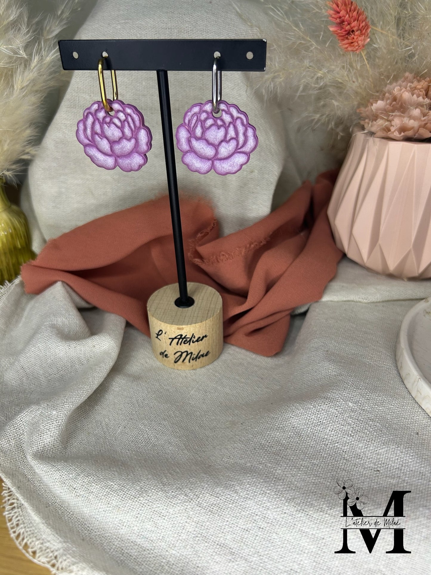 Pampille pivoine parme en pâte polymère faite main