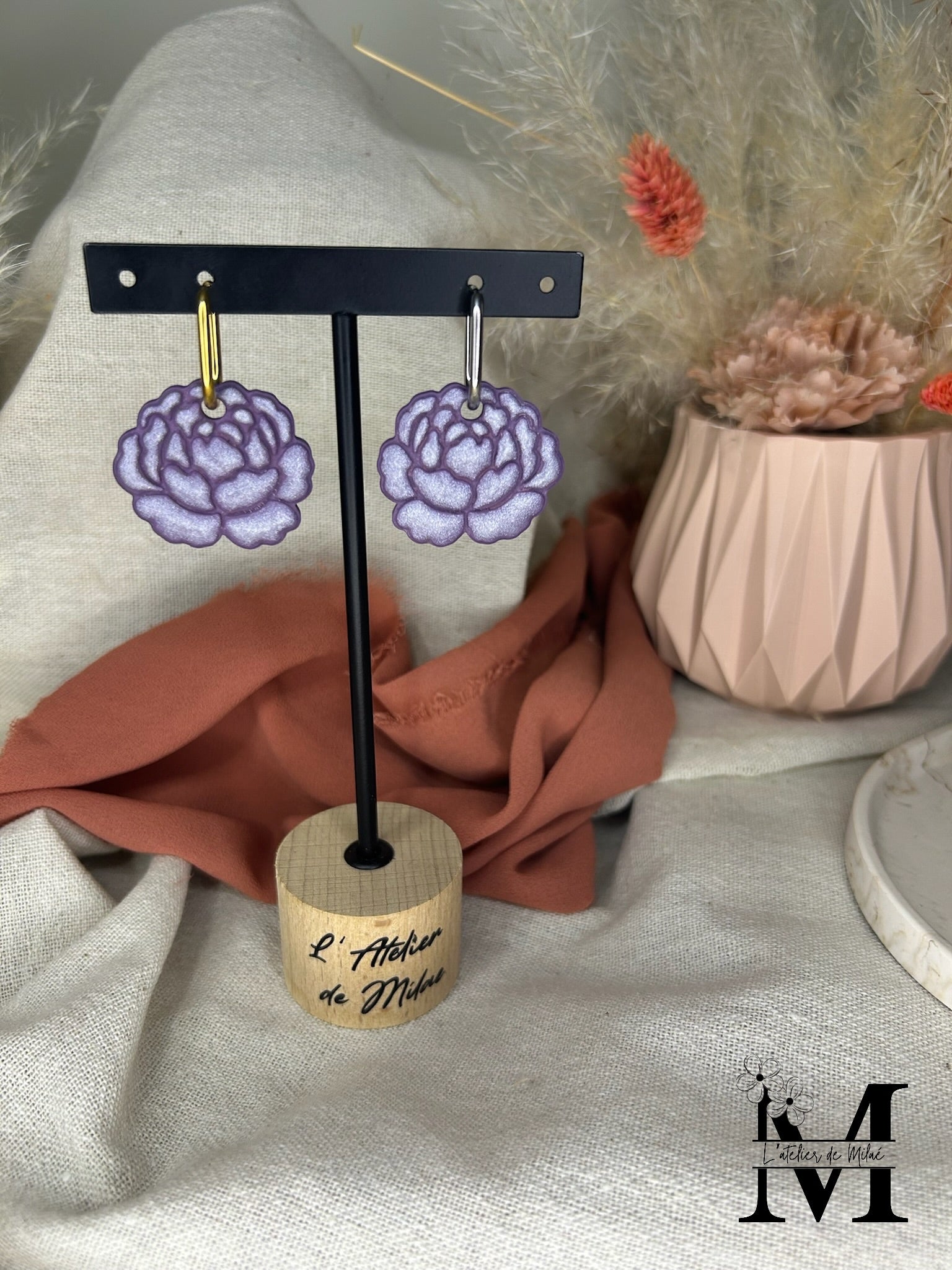 Pampille pivoine lilas en pâte polymère faite main